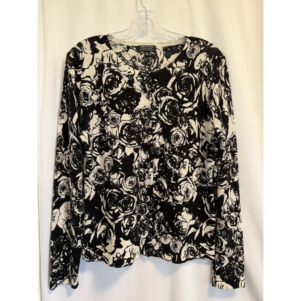 Lord & Taylor | Womens 100% Merino Wool Cardigan Sweater Button Black Rose- L